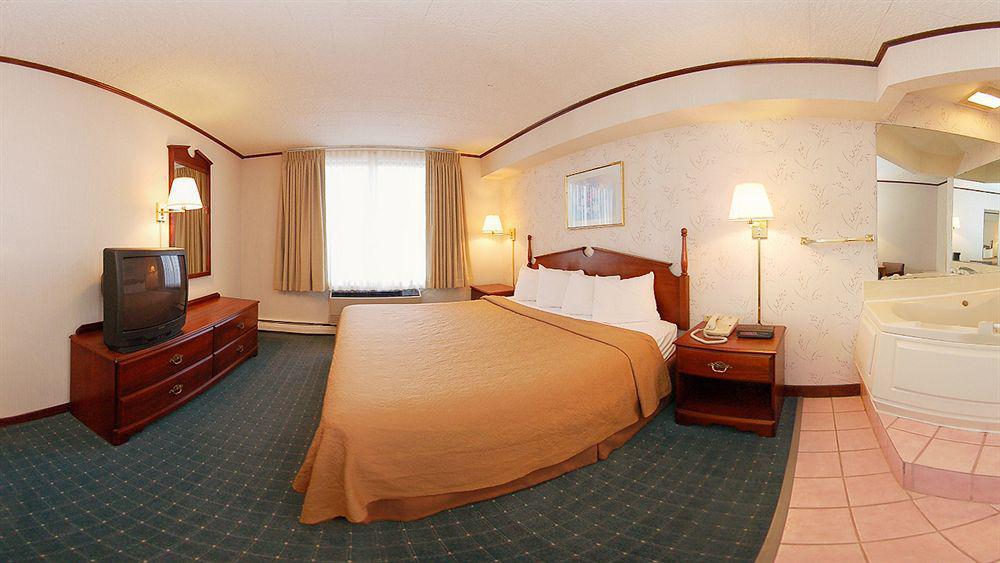 Quality Inn Gaylord Habitación foto